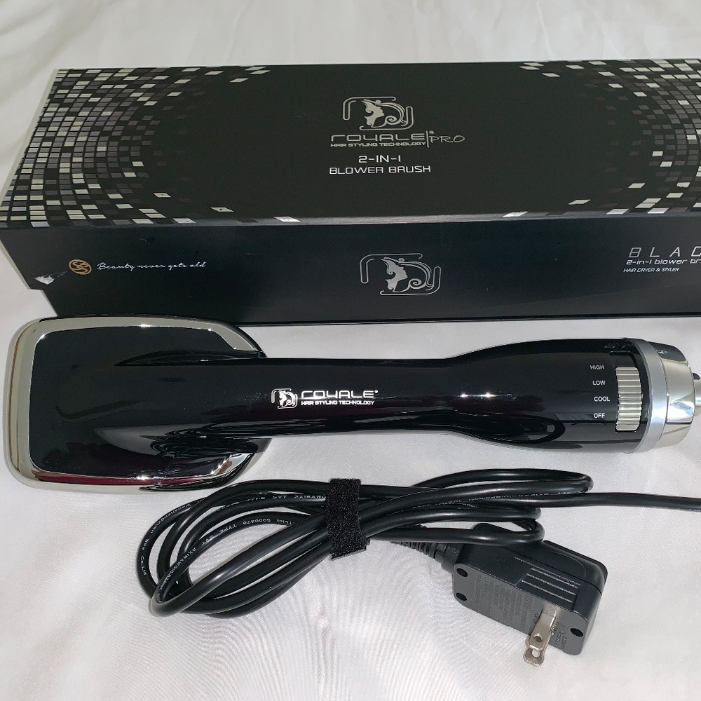 Professional hair dryer, styler & detangler